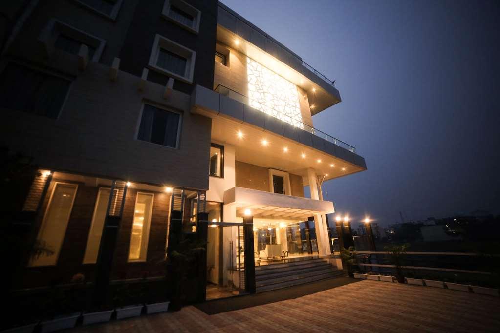 Comfort Inn Benares Екстер'єр фото